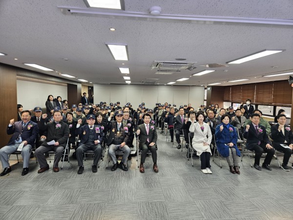 4c1b98bb15d50d264767d91013126861_1706405