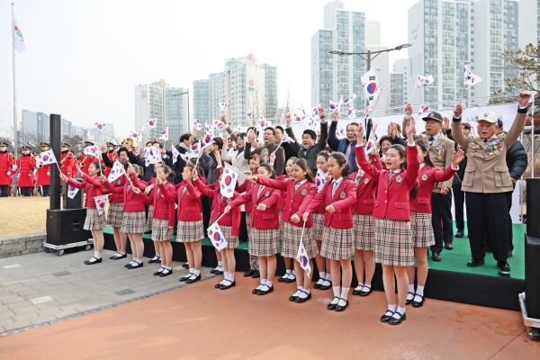 82dedd22326bba2d68e2b6e52e044c63_1740963